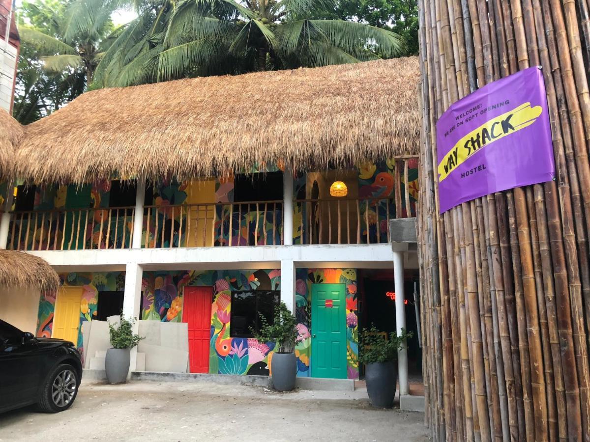 Way Shack Hostel Oslob Esterno foto